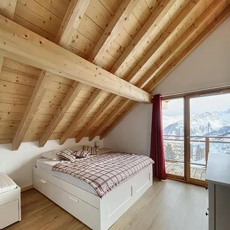 La Clapiere 14 Personnes Chalet *